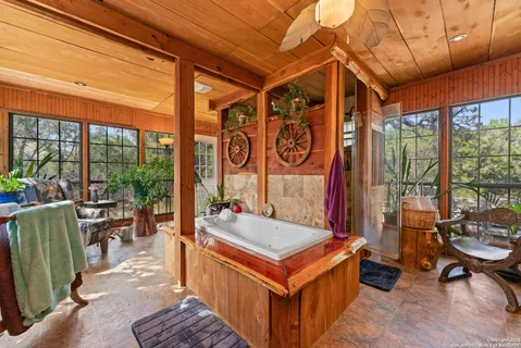 $345,678 | 2390 Elm Ridge Drive, Spring Branch, TX 78070