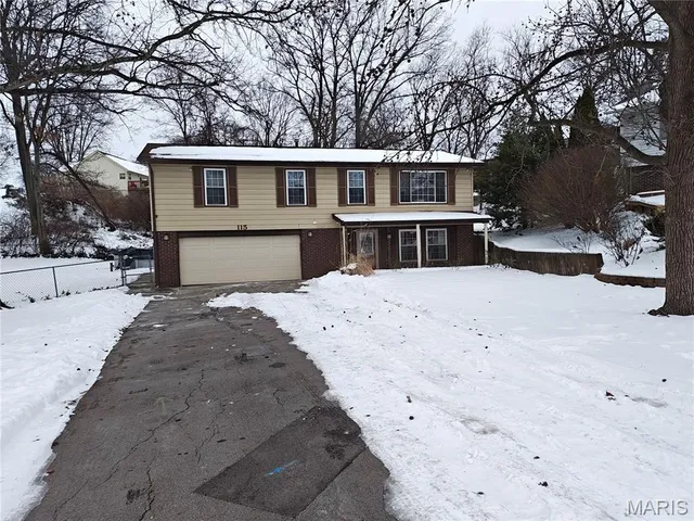 $249,900 | 115 Ron De Le Drive, Arnold, MO 63010