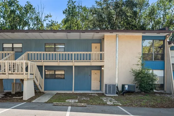 $100,000 | 2811 Southwest Archer Road, Unit P131, Gainesville, FL 32608