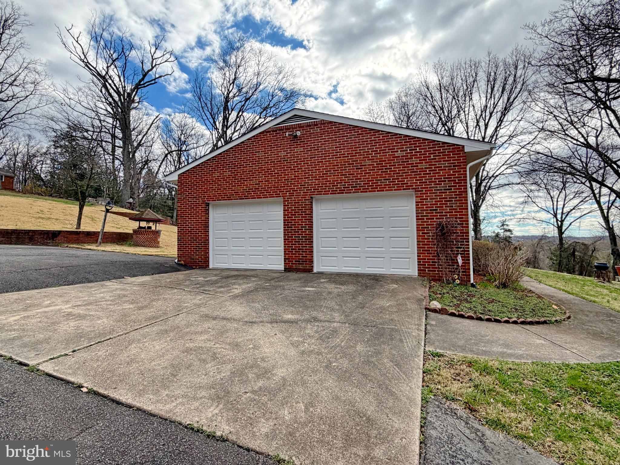 10714 Livingston Road Fort Washington, MD 20744 - Photo 2 of 52