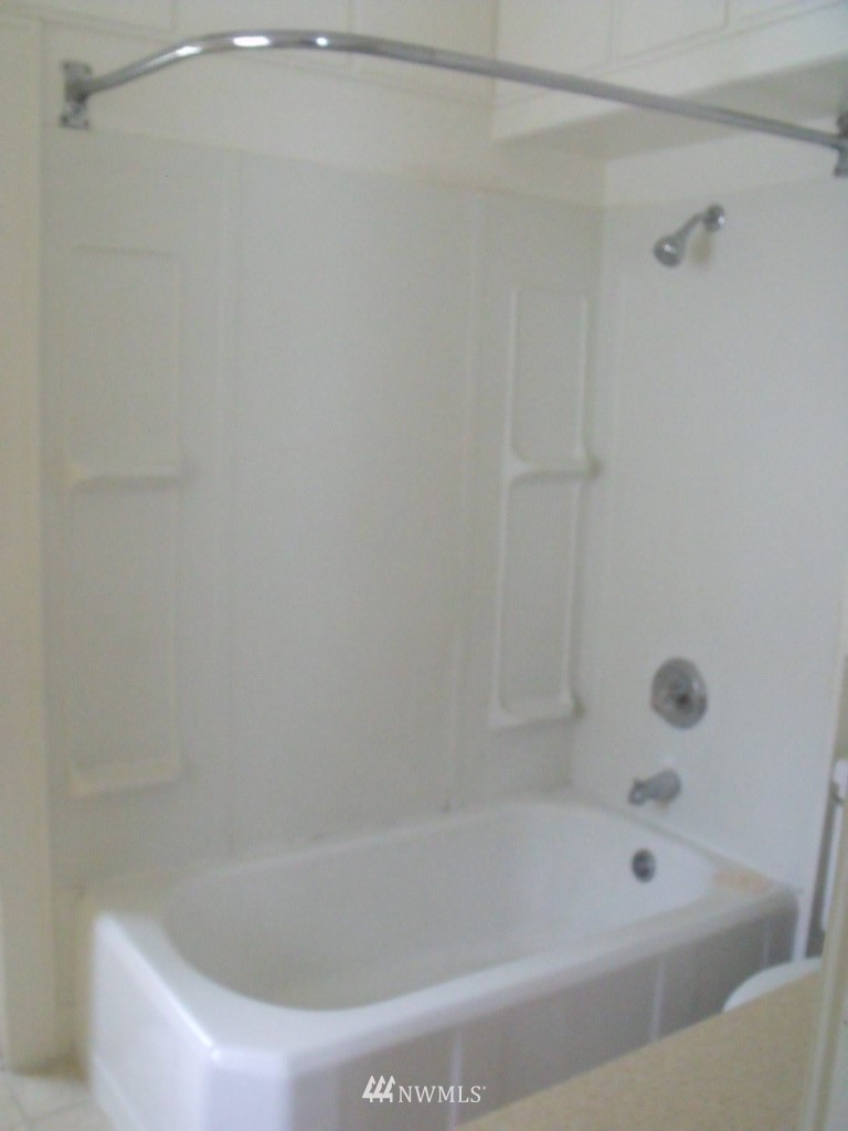 414 Southwest Canyon Loop Winlock, WA 98596 - Photo 9 of 13 Gallery Image 9