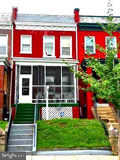 $690,000 | 1334 Corbin Place Northeast, Washington, DC 20002