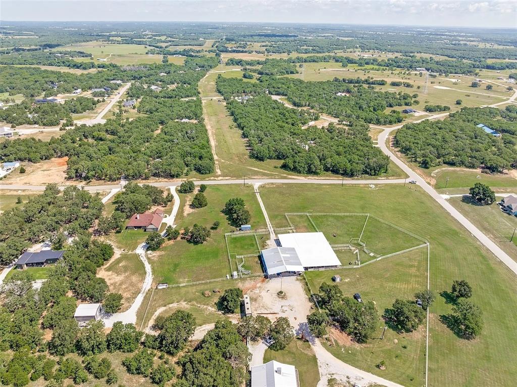125 B Rolling Bnd Road Alvord, TX 76225 - Photo 6 of 34