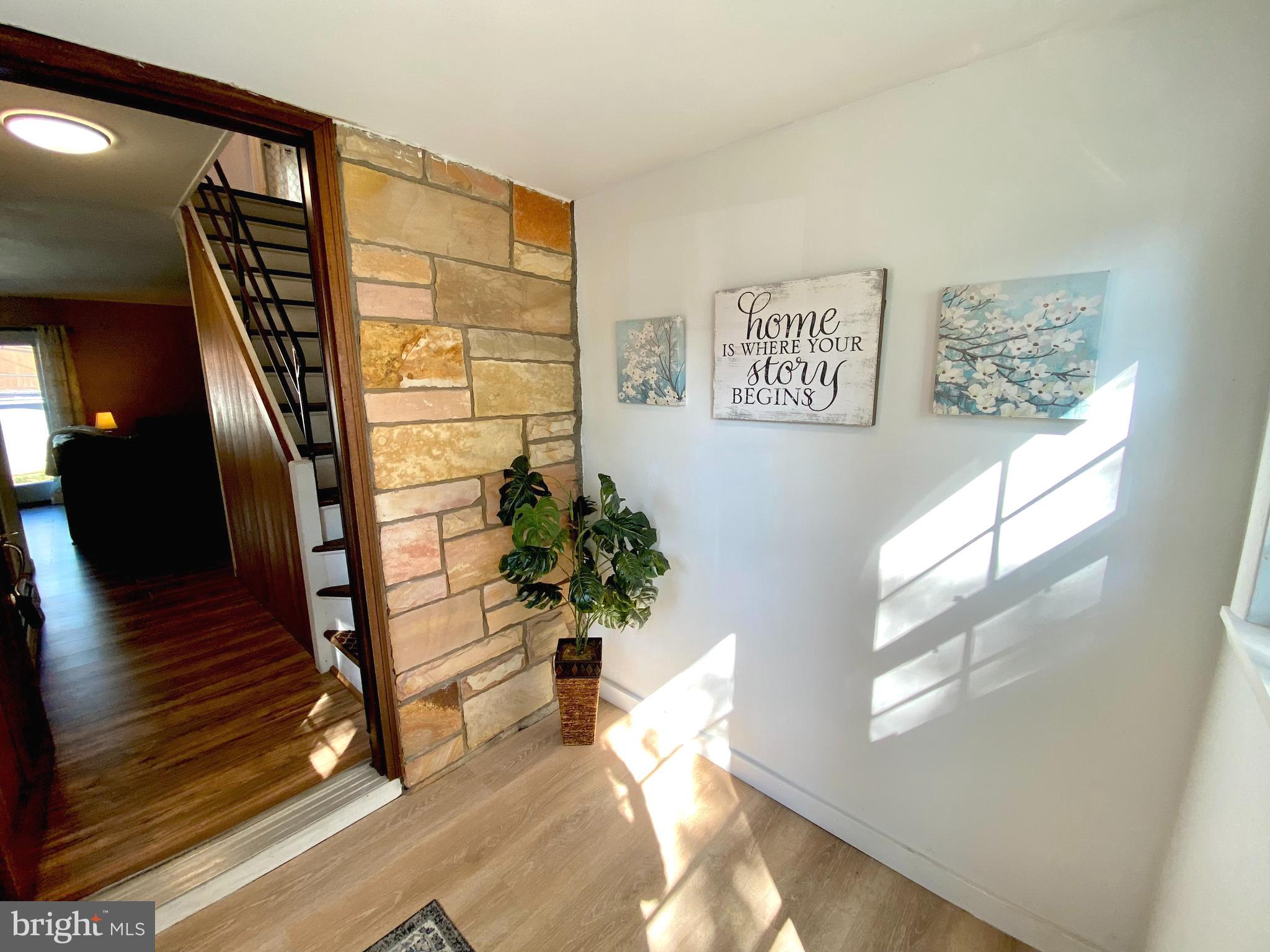 28 Hillside Road Levittown, PA 19056 - Photo 1 of 52 Foyer to Greet Your Guests