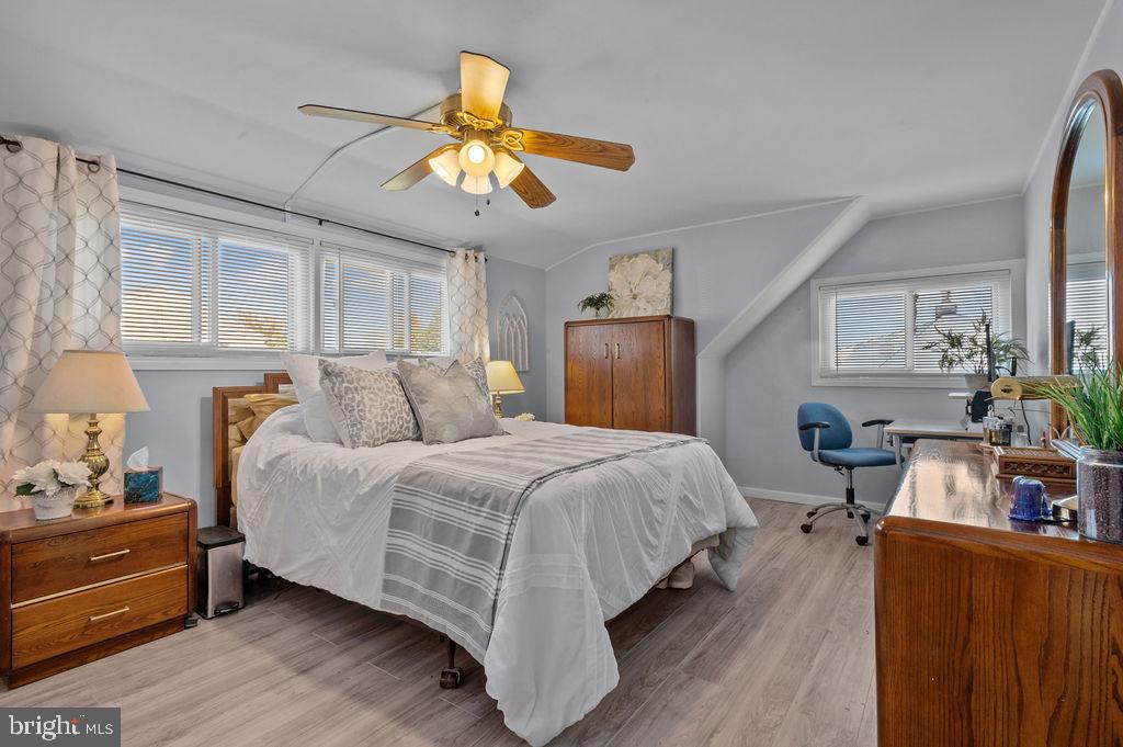28 Hillside Road Levittown, PA 19056 - Photo 23 of 52 Gallery Image 23