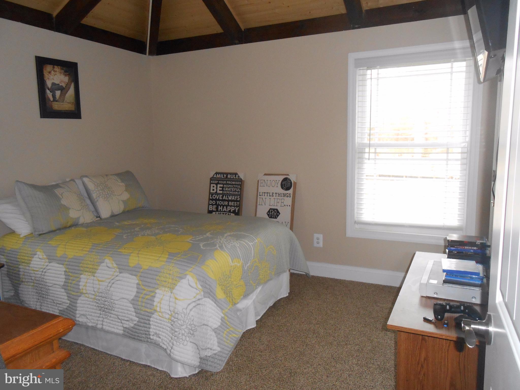 24495 McIntosh Road Hollywood, MD 20636 - Photo 11 of 17 Bedroom