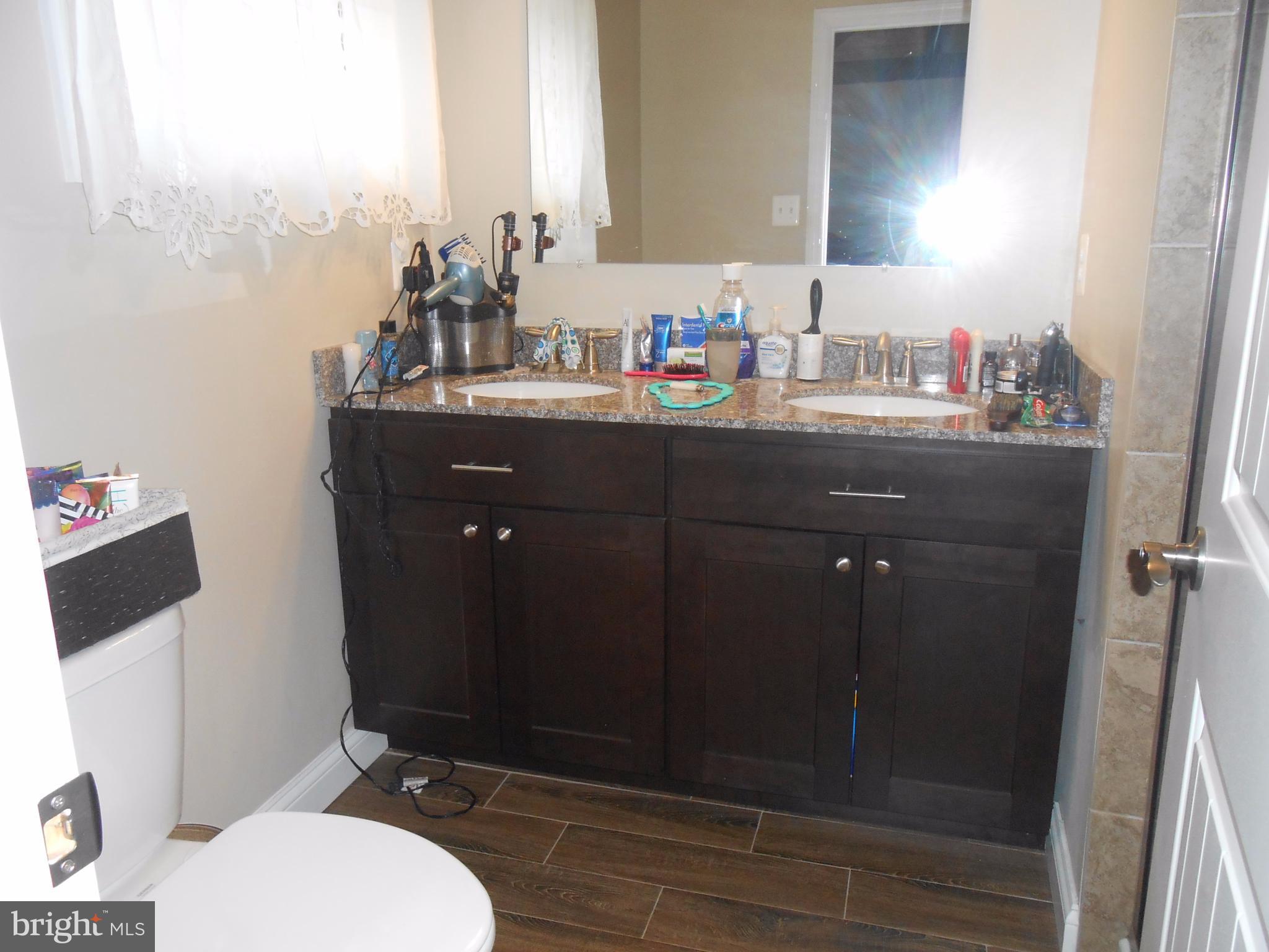 24495 McIntosh Road Hollywood, MD 20636 - Photo 14 of 17 Bath