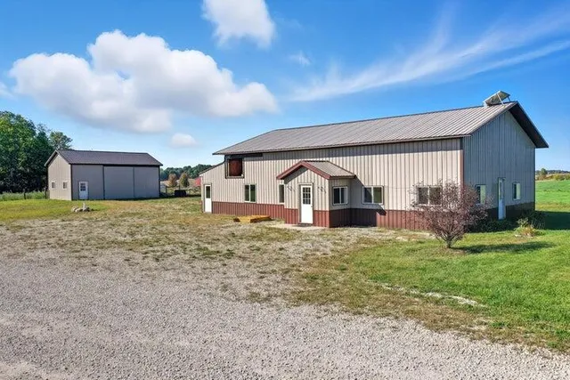 $275,000 | Lawrence Road, Nashville, MI 49073