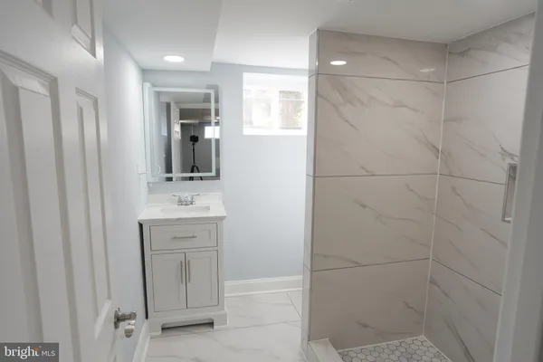 $424,900 | 164 Elmira Street Southwest, Washington, DC 20032