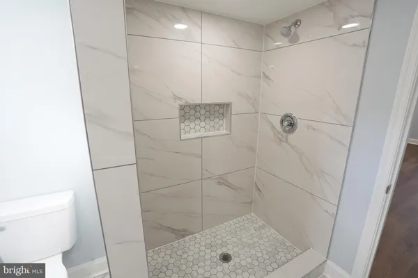 $424,900 | 164 Elmira Street Southwest, Washington, DC 20032