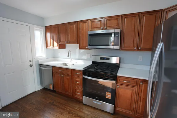 $424,900 | 164 Elmira Street Southwest, Washington, DC 20032