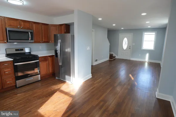 $424,900 | 164 Elmira Street Southwest, Washington, DC 20032