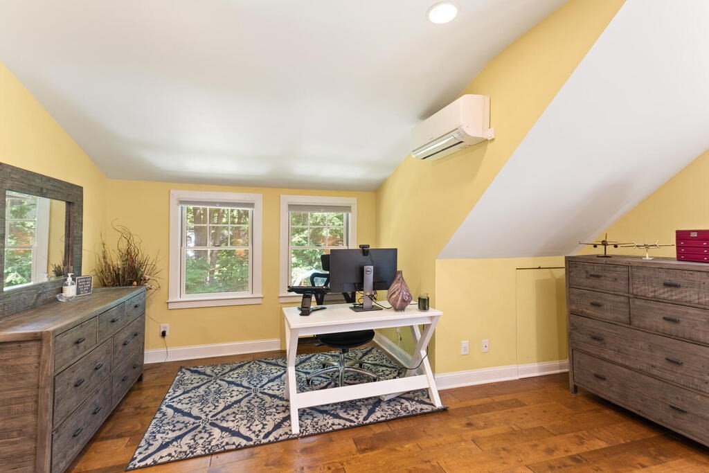 44 July Road Sudbury, MA 01776 - Photo 17 of 24