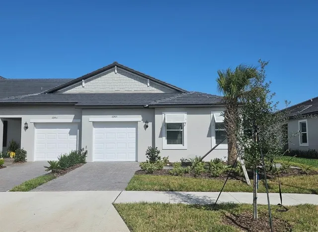 $2,200 | 10965 Teal Lagoon Isle, San Antonio, FL 33576