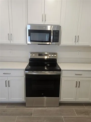 $2,200 | 10965 Teal Lagoon Isle, San Antonio, FL 33576