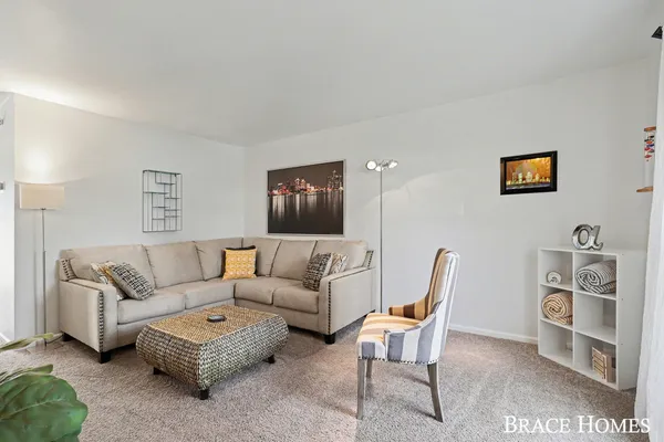 $224,282 | 2466 Cranden Drive Southeast, Grand Rapids, MI 49506