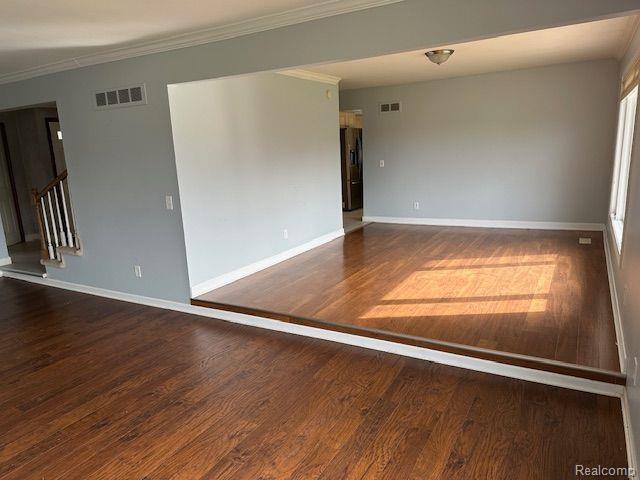 1949 North Kilburn Road Rochester, MI 48306 - Photo 6 of 18