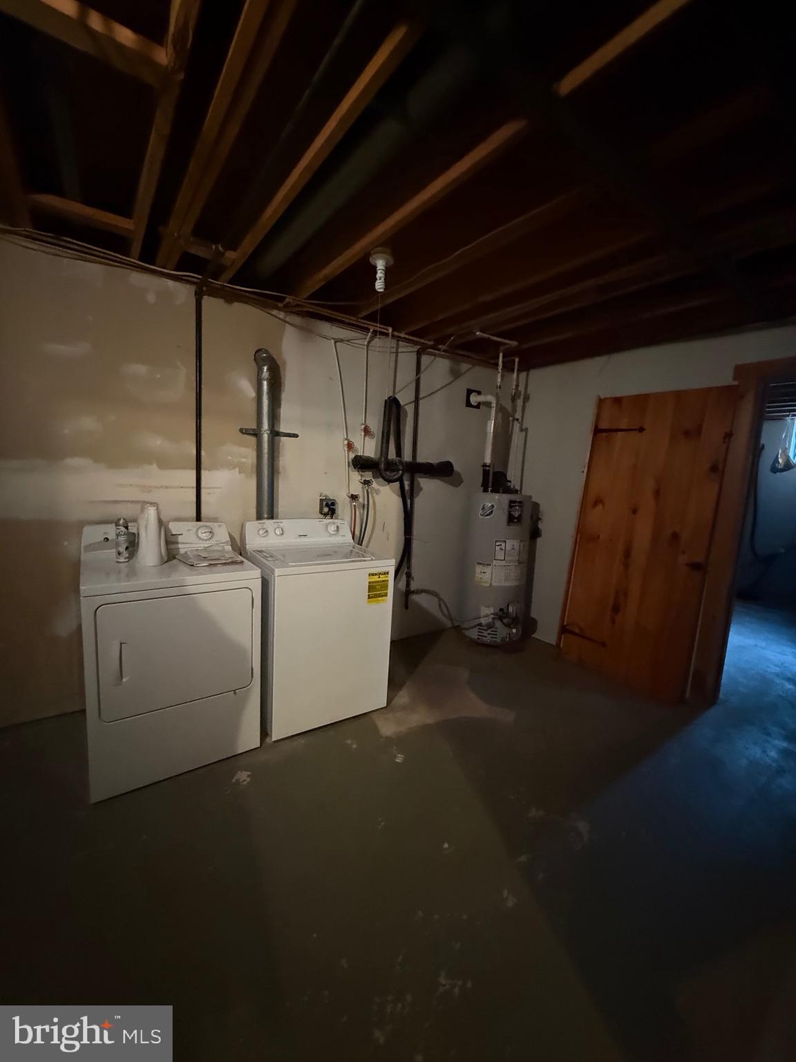 337 Harding Highway Pittsgrove, NJ 08318 - Photo 66 of 68 a utility room with dryer and washer