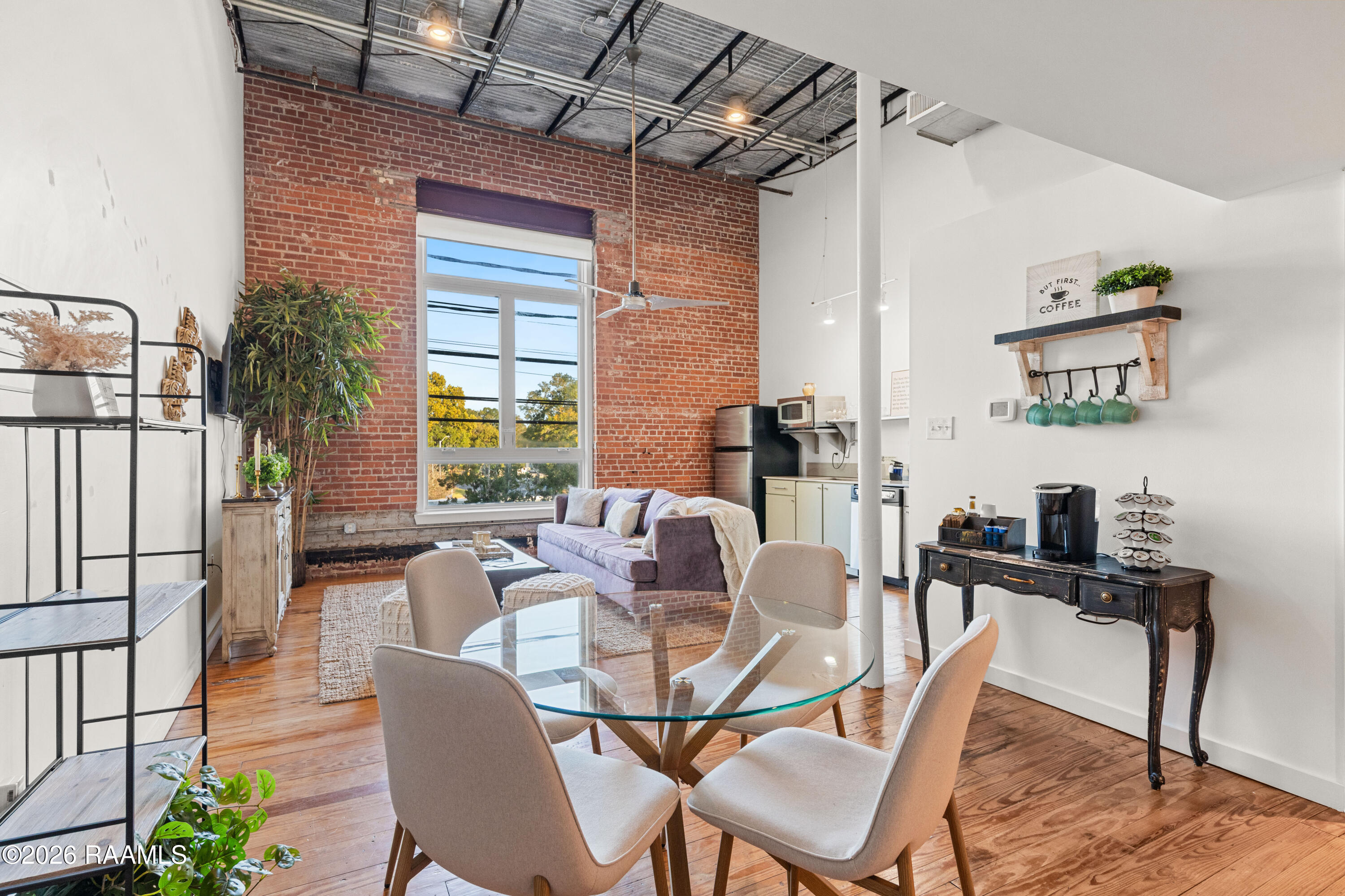 403 South Buchanan Street, Unit 8 Lafayette, LA 70501 - Photo 16 of 35 403SBuchanan#8-38