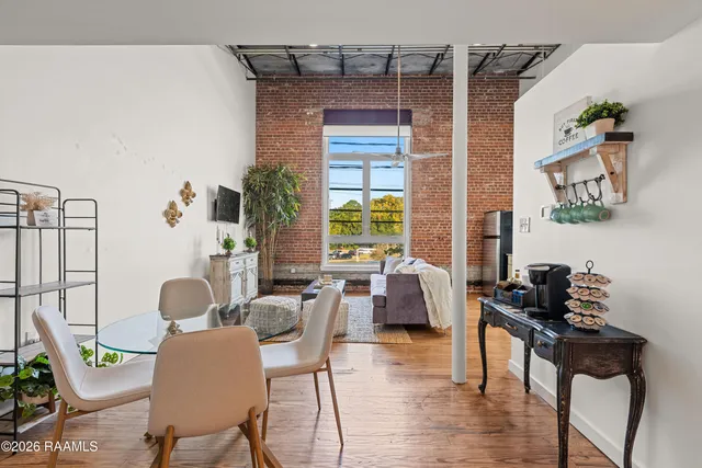 $209,000 | 403 South Buchanan Street, Unit 8, Lafayette, LA 70501