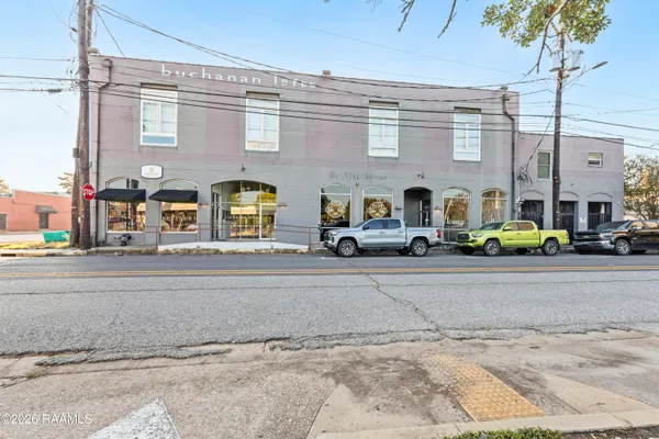 $194,000 | 403 South Buchanan Street, Unit 8, Lafayette, LA 70501