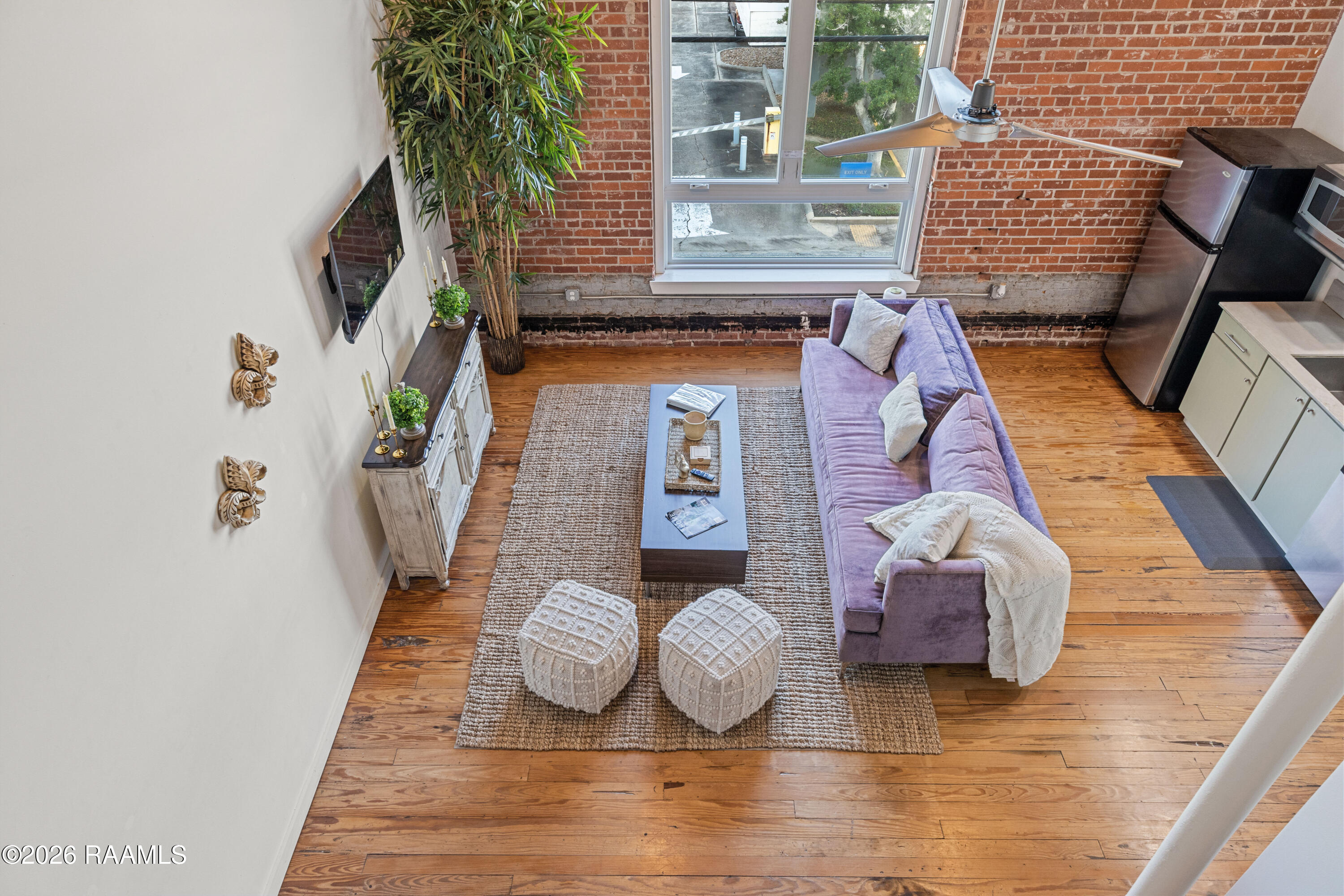 403 South Buchanan Street, Unit 8 Lafayette, LA 70501 - Photo 4 of 35 403SBuchanan#8-69