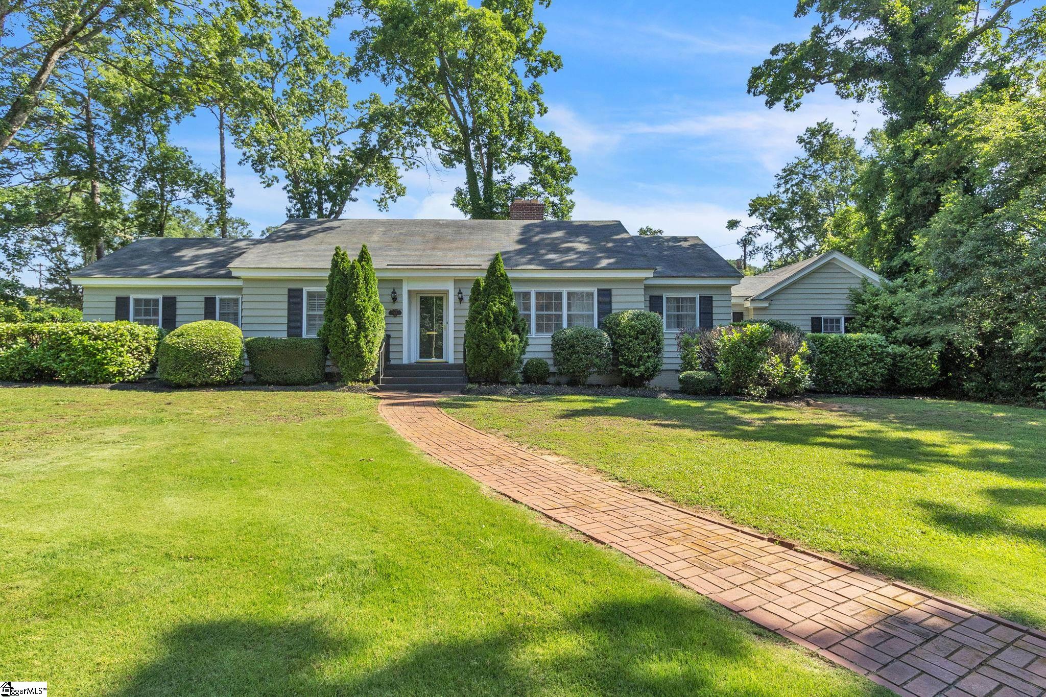 612 Jackson Square Anderson, SC 29625 - Photo 1 of 27 Gallery Image 1