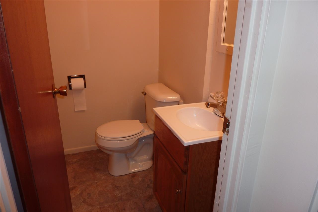 728 West 8th Street Rochester, IN 46975 - Photo 13 of 17