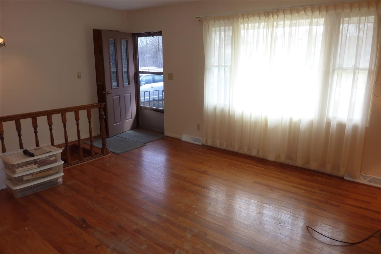 728 West 8th Street Rochester, IN 46975 - Photo 8 of 17