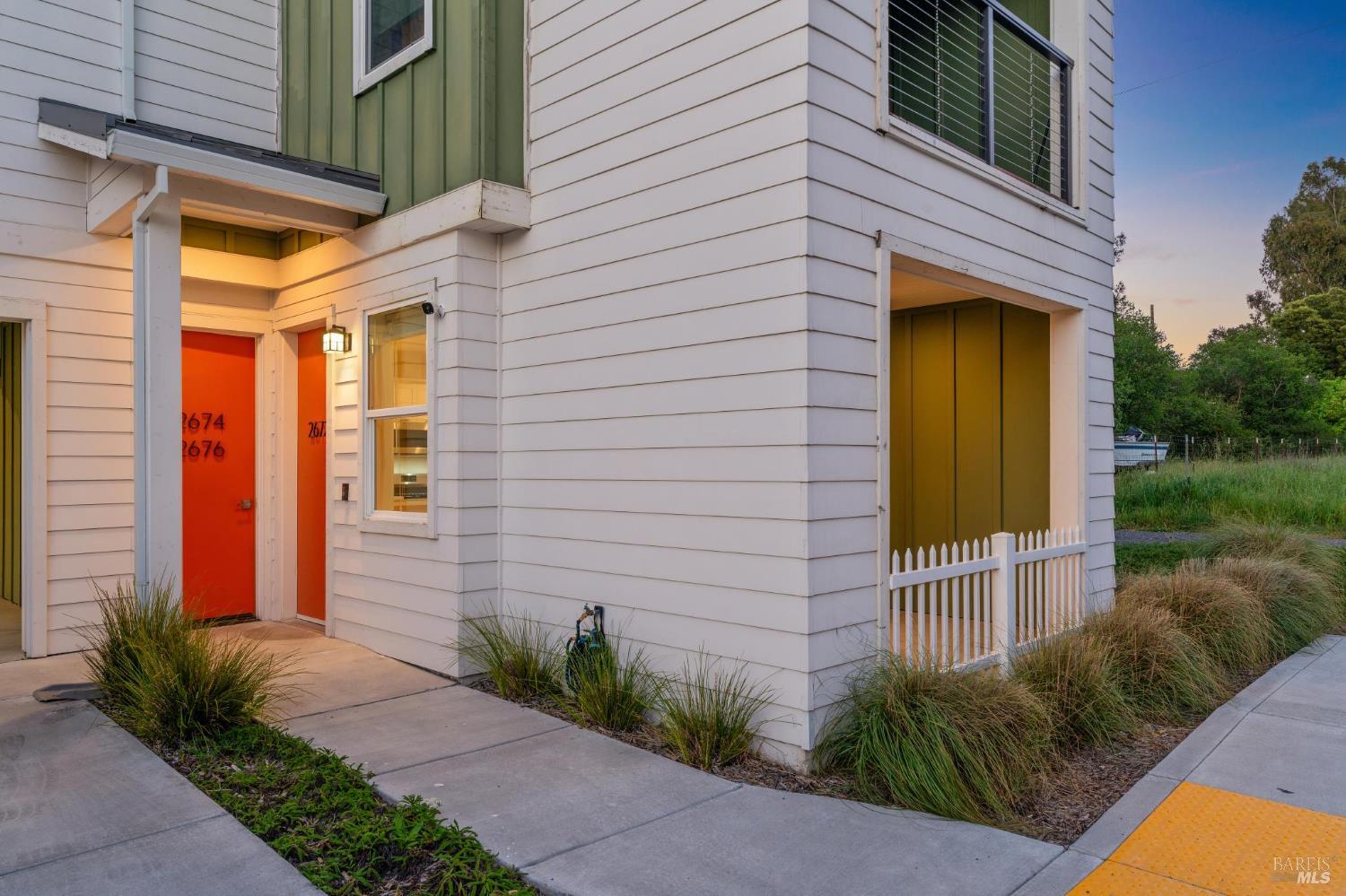2672 Franz Kafka Avenue Santa Rosa, CA 95404 - Photo 2 of 25 a front view of a house with a yard