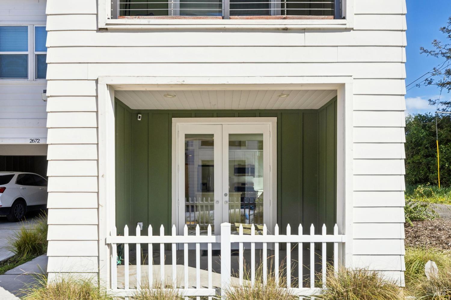 2672 Franz Kafka Avenue Santa Rosa, CA 95404 - Photo 8 of 25 a front view of a house with a window
