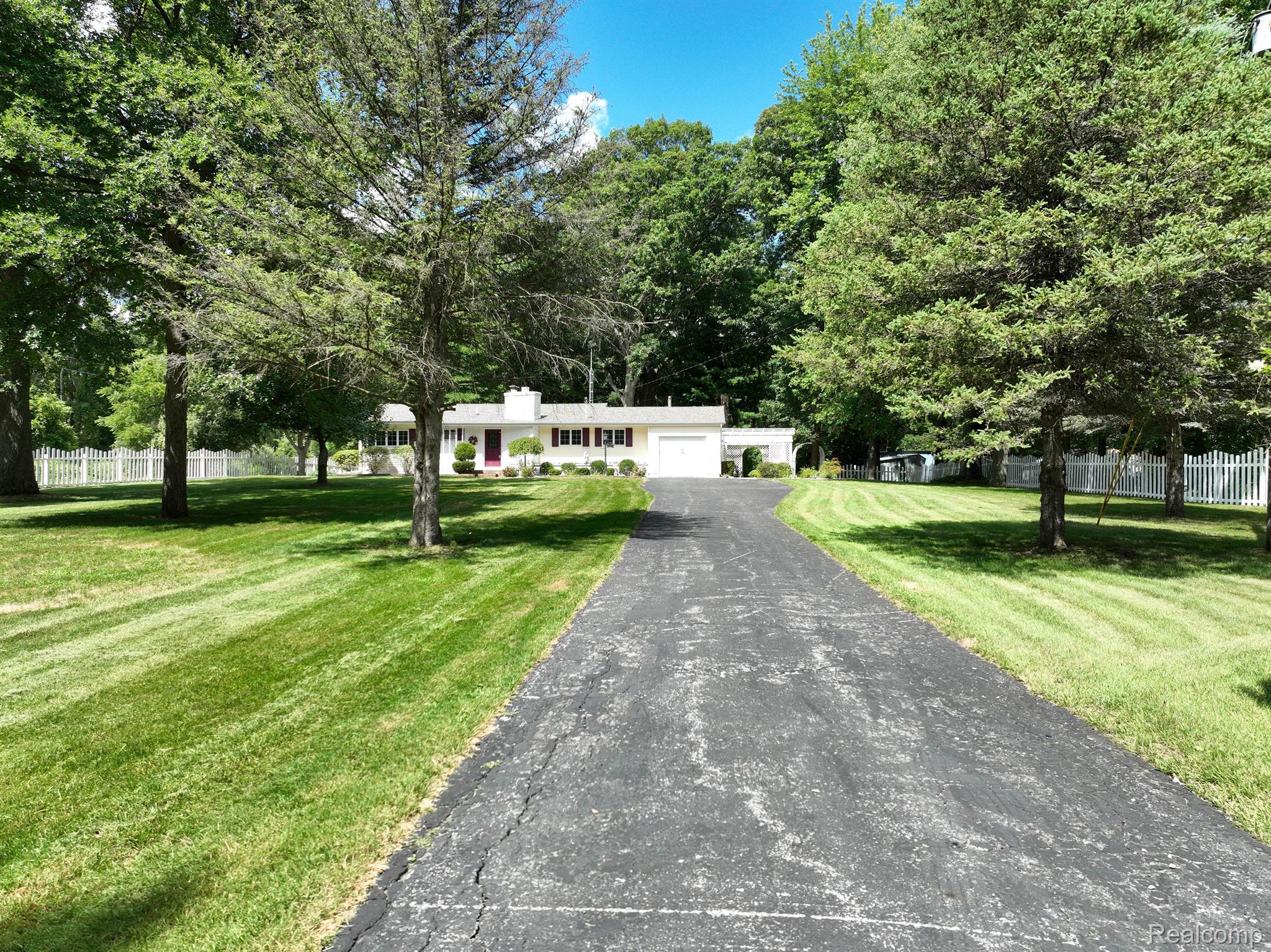 2545 Townline Road Birch Run, MI 48415 - Photo 1 of 48 Gallery Image 1