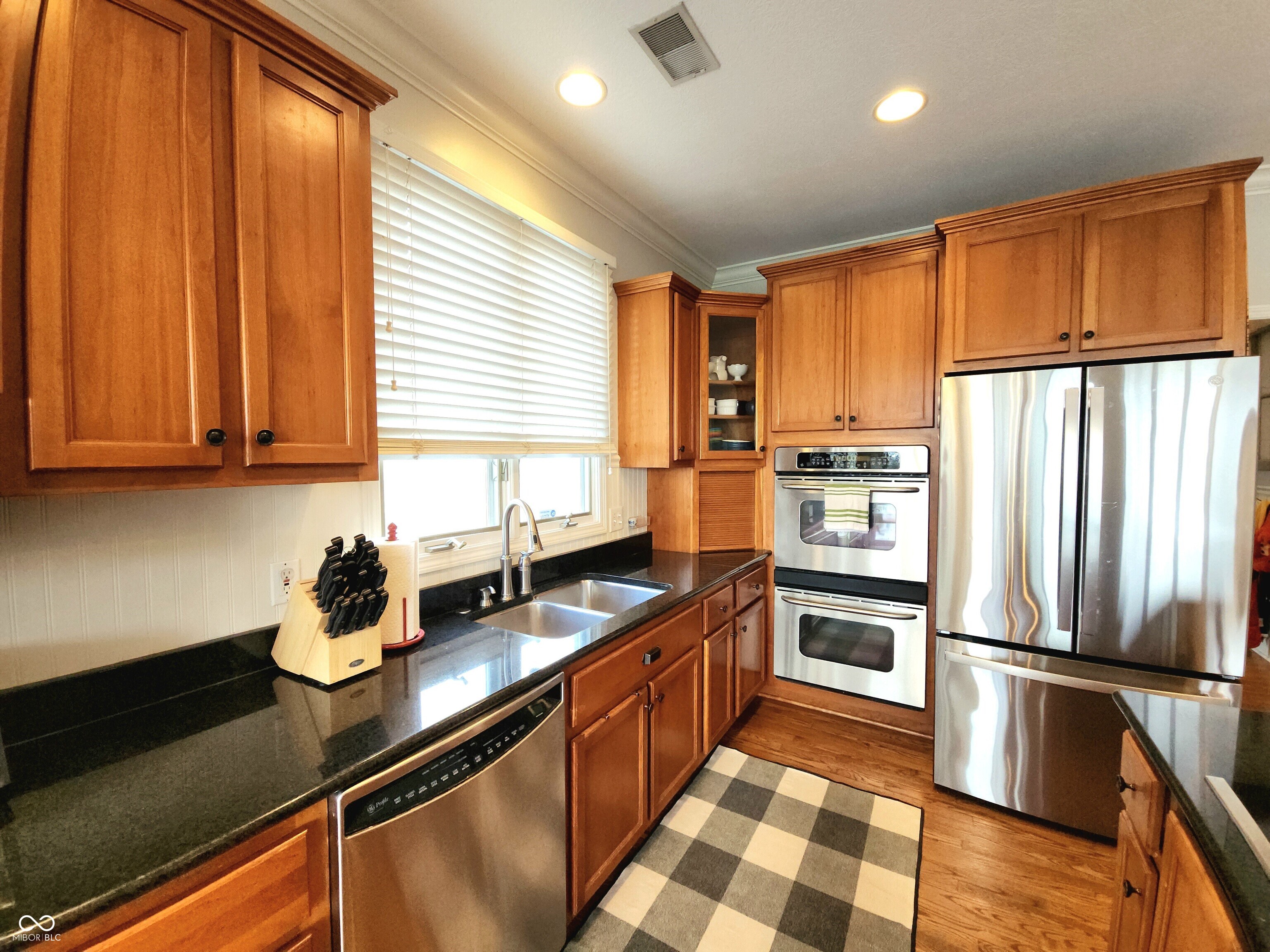 10926 Hamilton Pass Fishers, IN 46037 - Photo 15 of 66