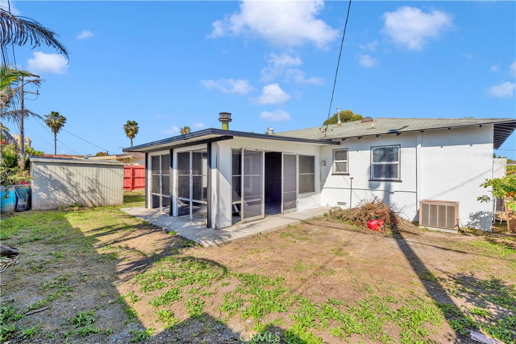 1007 North Mohawk Avenue Anaheim, CA 92801 - Photo 31 of 31 a view of a house with a patio