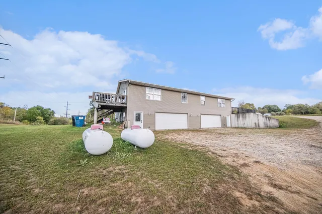 $330,000 | L10497 South Jackson Road, Cement City, MI 49233