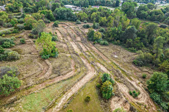 $330,000 | L10497 South Jackson Road, Cement City, MI 49233