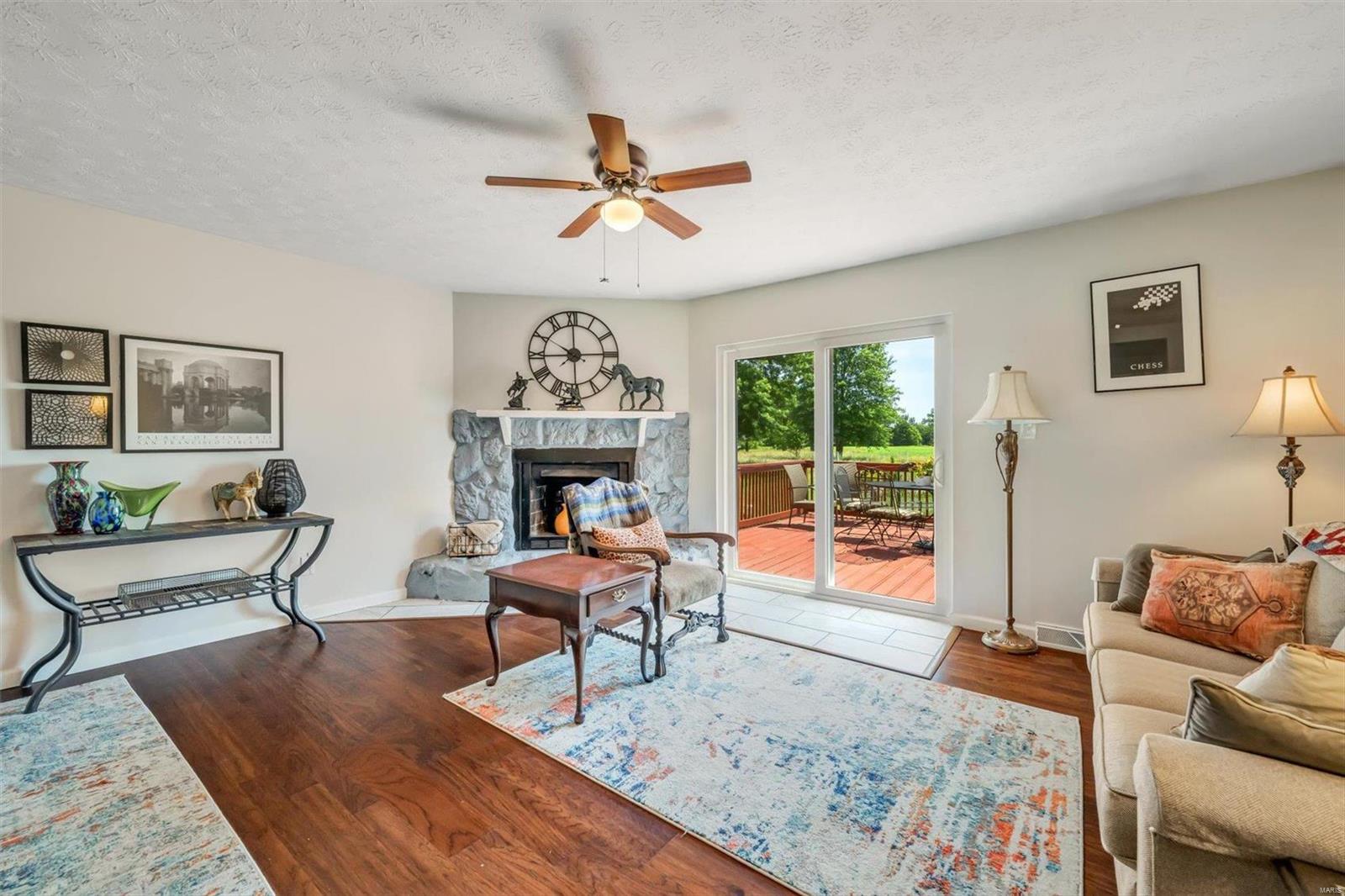 8724 Heinz Road New Douglas, IL 62074 - Photo 8 of 66 Gallery Image 8