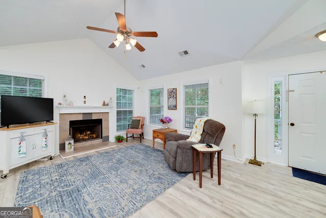 $300,000 | 2287 Turtle Cove Trlwy, Monticello, GA 31064