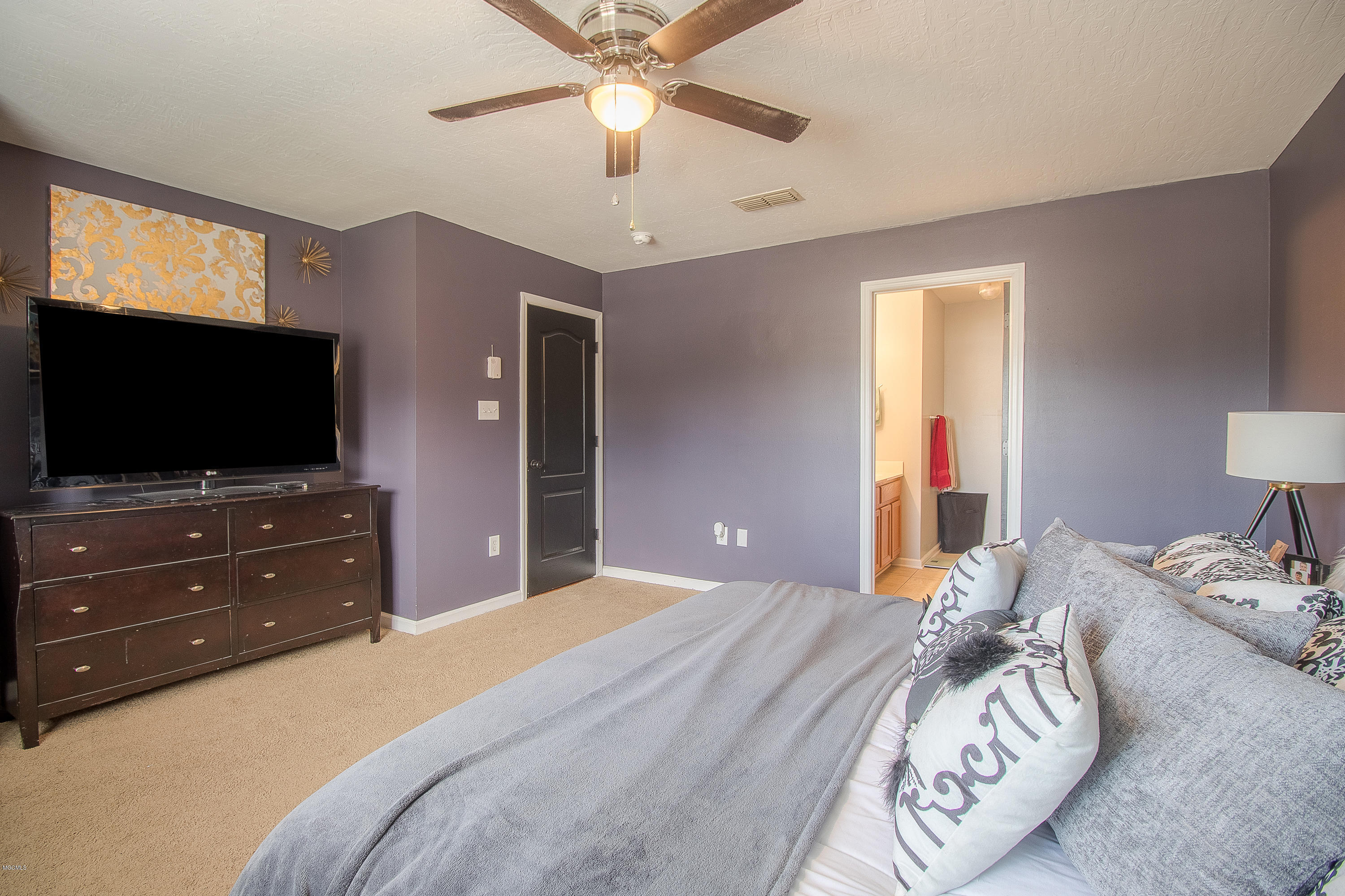 8129 Rue Holifield Central Ocean Springs, MS 39564 - Photo 9 of 18 Master Bedroom