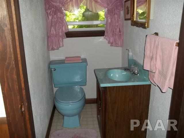 154 Spring Creek Terrace Washington, IL 61571 - Photo 10 of 13 Gallery Image 10