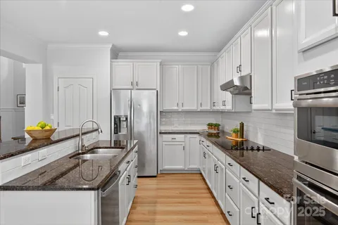 $825,000 | 2416 River Oaks Drive, Waxhaw, NC 28173