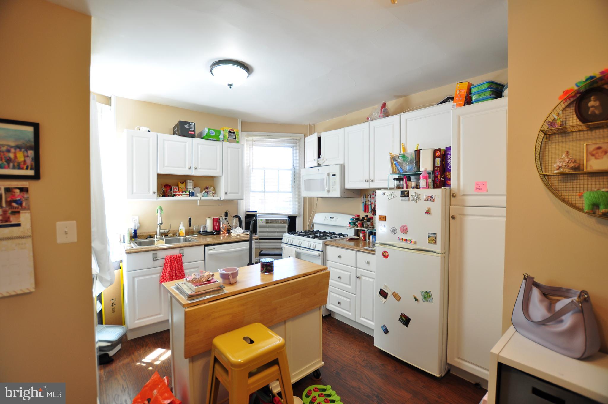 1904 Calvert Street Northwest Washington, DC 20009 - Photo 22 of 66 Unit 2 Kitchen...