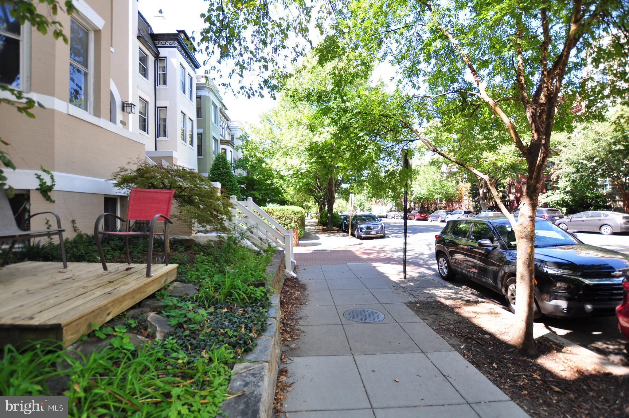 1904 Calvert Street Northwest Washington, DC 20009 - Photo 3 of 66 View towards Connecticut avenue...