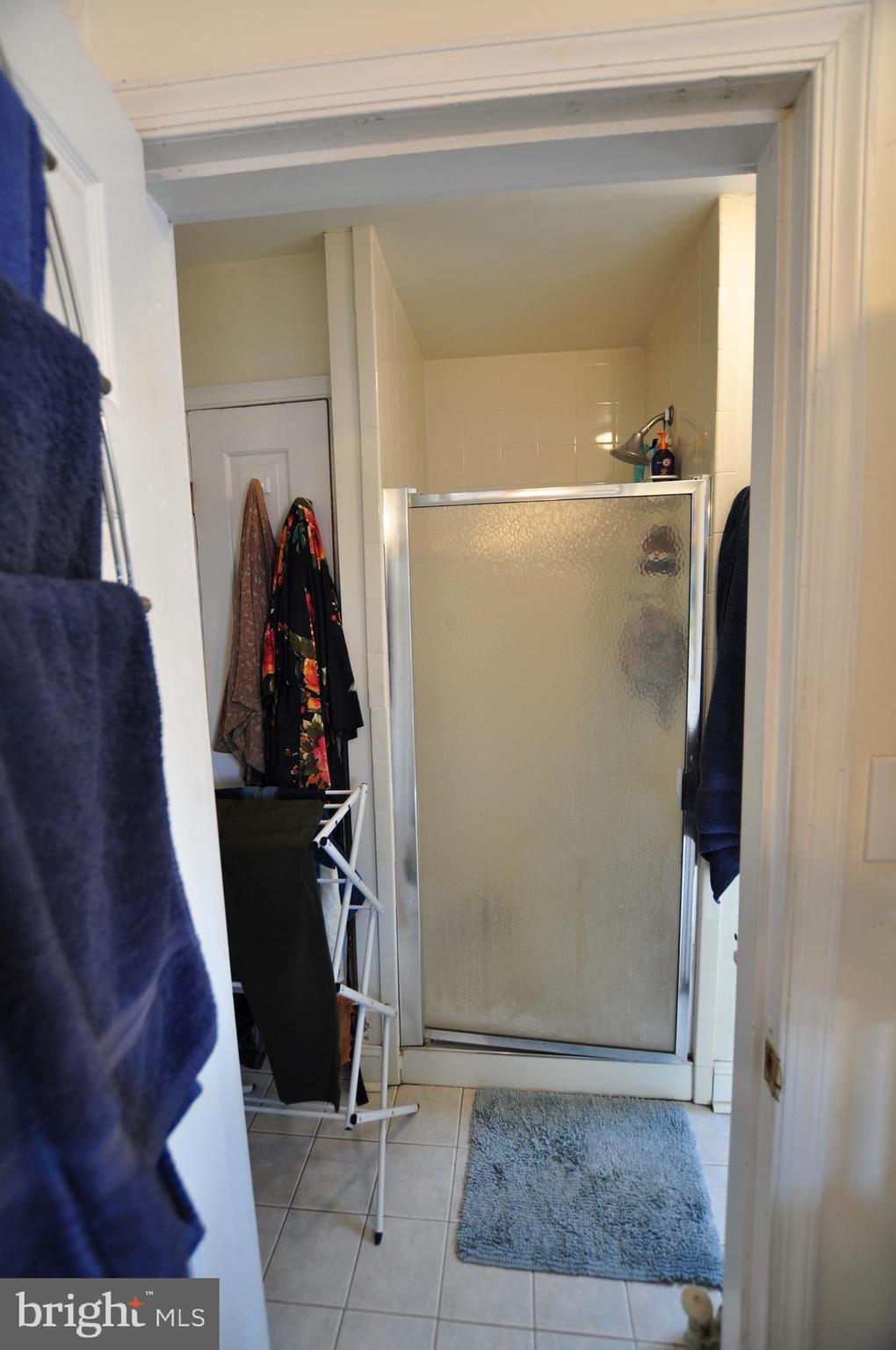 1904 Calvert Street Northwest Washington, DC 20009 - Photo 39 of 66 Unit 3 Bathroom Shower...