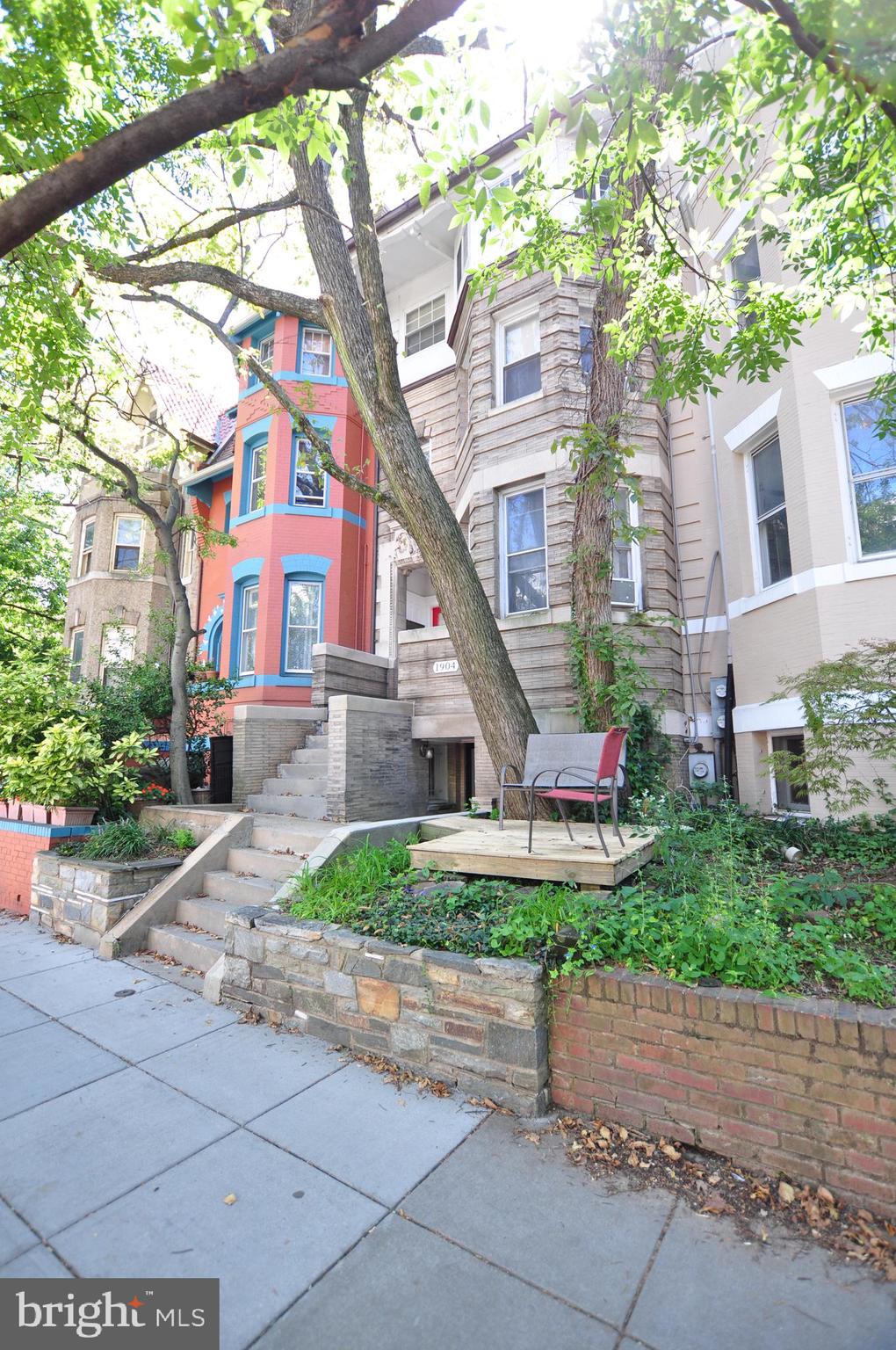 1904 Calvert Street Northwest Washington, DC 20009 - Photo 6 of 66 View of Deck...