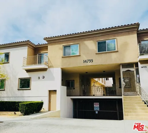 $2,900 | 14735 Friar Street, Unit 107, Van Nuys, CA 91411