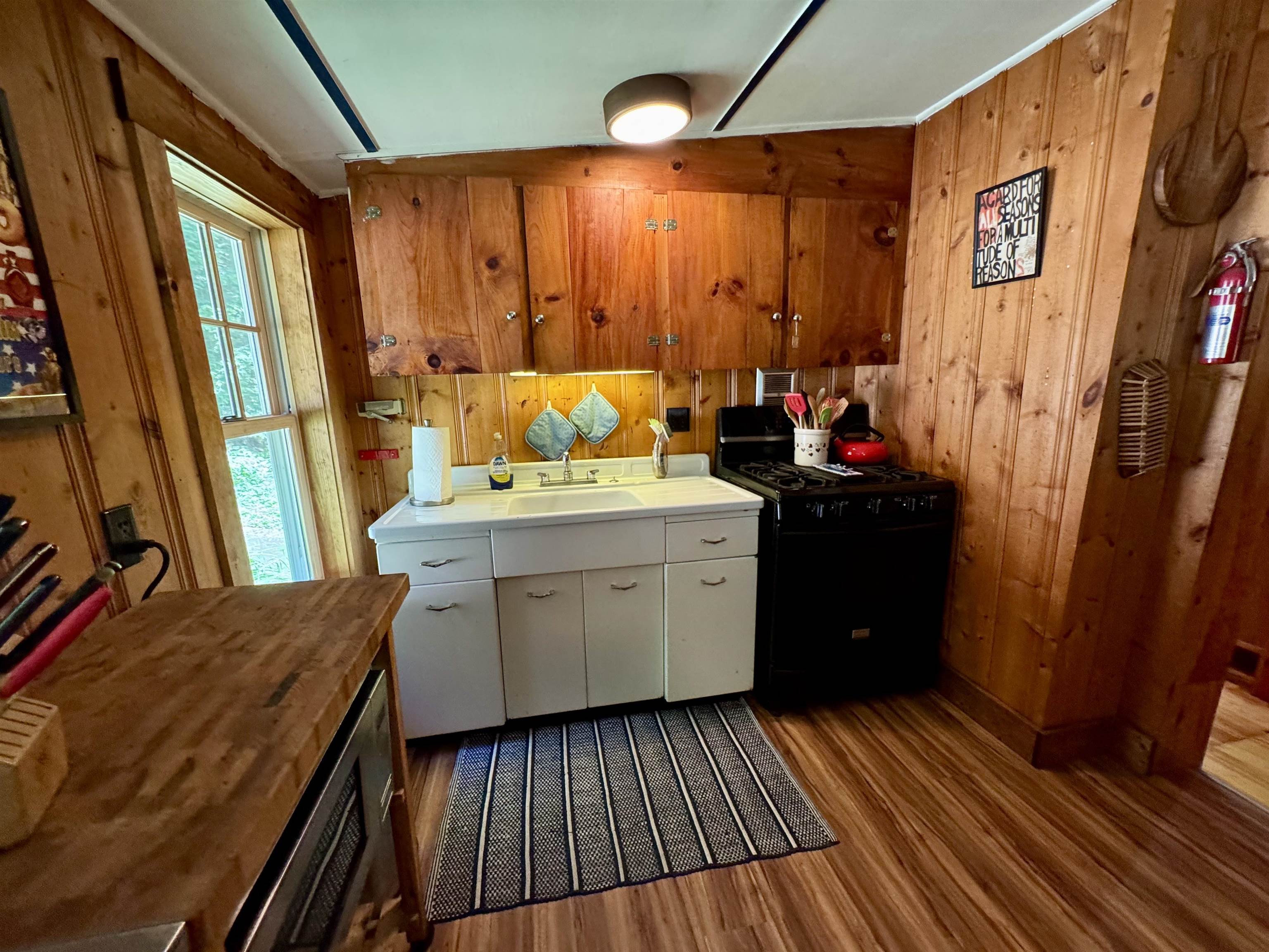 1269 Halls Lake Road Newbury, VT 05051 - Photo 9 of 32