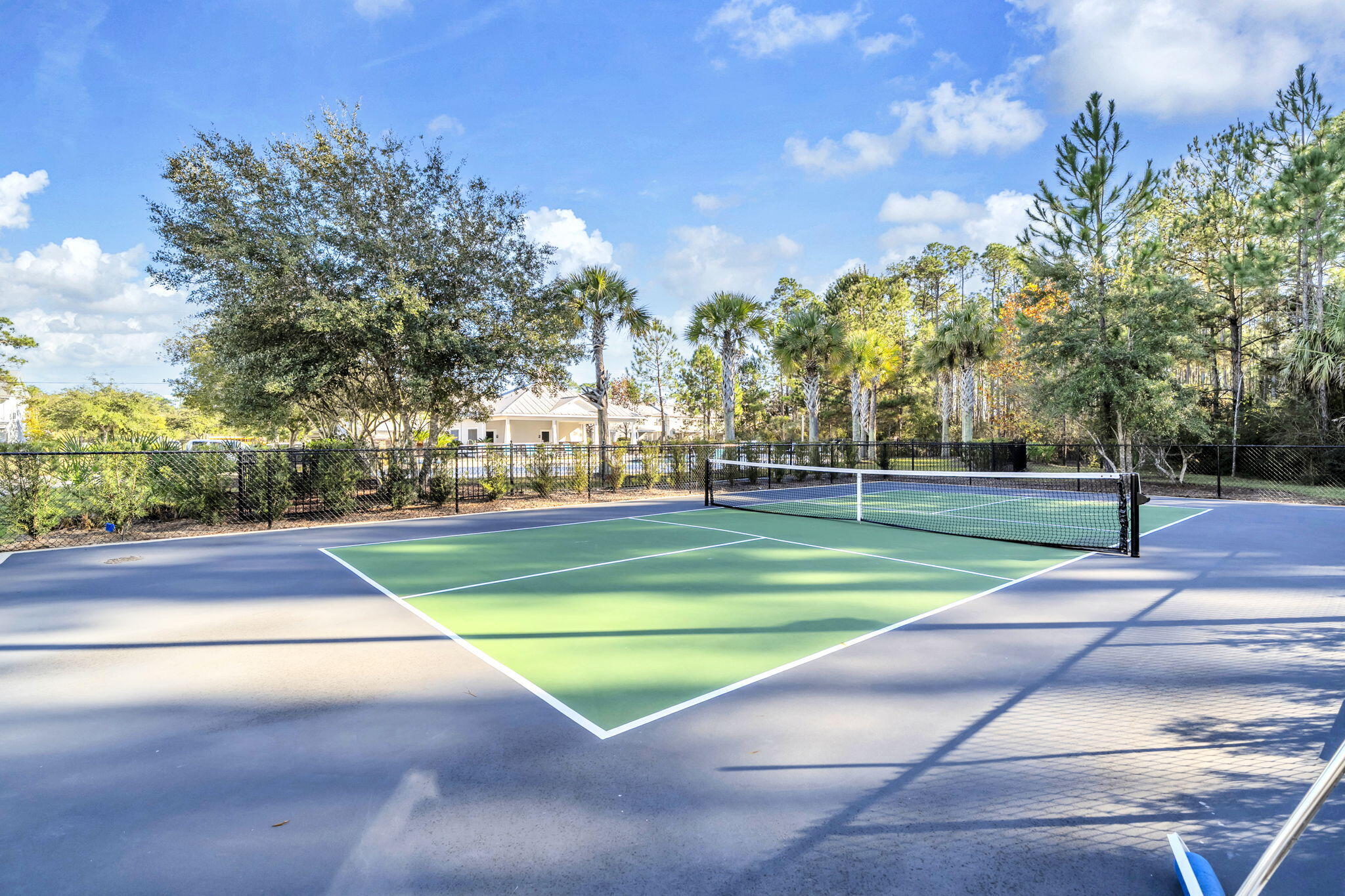 29 North Sand Palm Road Freeport, FL 32439 - Photo 22 of 40 a view of a basketball court