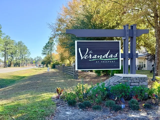 $217,900 | 29 North Sand Palm Road, Freeport, FL 32439