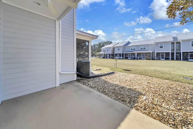 $217,900 | 29 North Sand Palm Road, Freeport, FL 32439